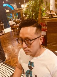 -TWOFACE 双面理发馆