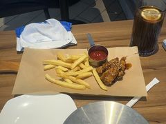 -必胜客(观海路店)