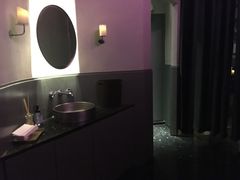 -TASTE ROOM Bar
