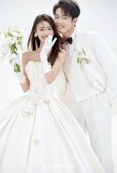 -莫兰迪婚纱摄影
