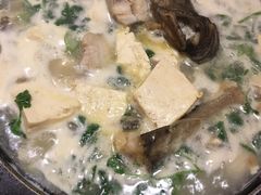 -百年石锅饭·朝鲜族传统民餐