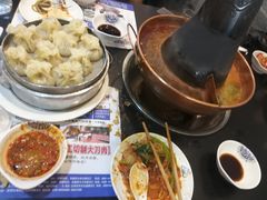 -楼外楼大刀肉传统火锅居(幸福街店)