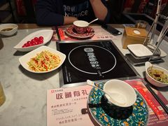 -尚尚仙·酸汤猪手·猪肚鸡火锅(华联万柳购物中心店)