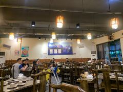 大堂-肖肖酸萝卜鱼火锅(总店)