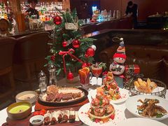 -Mogul Eatery·大亨餐酒馆