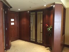 -上海红塔豪华精选酒店