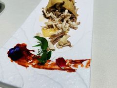 手撕鸡-蝶园·装修中(BFC外滩金融中心店)