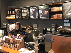 -星巴克(重庆火车北站北广场II店)