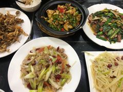 -芳芳餐厅(白沙路店)