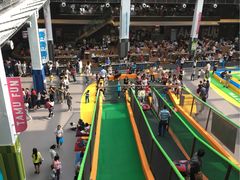 -蒙特利亲子乐园