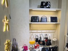 -六六奢品·vintage中古·回收二手奢侈品包包手表首饰(环球港店)