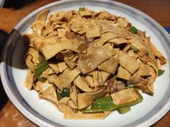 尖椒干豆腐-95号酱骨·一块豆腐(展春园西路店)