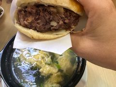 -闫家驴肉老店(华电一校店)
