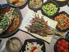 -巴厘龙虾·榜首油焖大虾(音乐学院·沿江酒馆店)