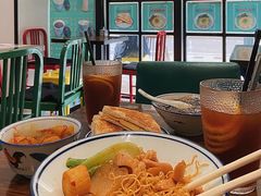 -左记港食(融科天城店)