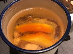 夏威夷木瓜炖赤肉-小炳胜(卓悦中心店)