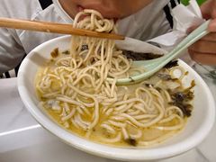 -明呈黄鱼面馆(斜土路店)