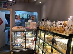 -宏发红西饼屋(天津路店)