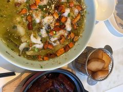 -港丽餐厅(高德置地店)