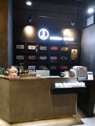 -Kraemer Paris  苏豪路易士·嘉玛发廊