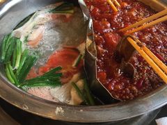 -朱氏胖子烂火锅(洪崖洞店)