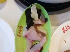 -泉福居酱骨头自助广场(南大街商业步行街店)