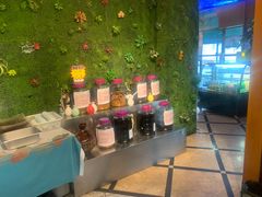 -飞虎过桥米线(翠湖店)