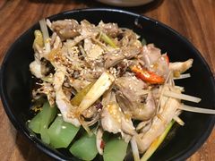 -老城区炭火牛蛙锅(国展中心店)