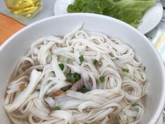 -Lanterns Vietnamese Restaurant