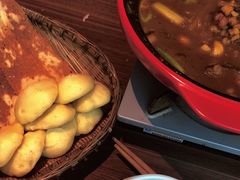 -有红鸡毛店·川菜(建设路店)