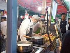 -正宁路小吃夜市