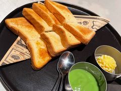 -泰咀刁·泰国料理&玫瑰庄园(海珠城店)