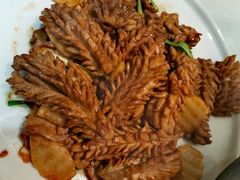 爆炒腰花-闫府私房菜·百年鲁菜(恒隆店)
