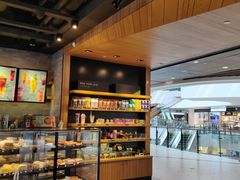 面包甜点陈列柜-星巴克(杭州嘉里中心4F店)