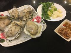 -J Daeng Seafood