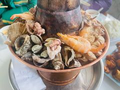 -一口猪海鲜浑锅·东北家常菜