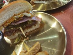 超厚野菌培根牛肉堡-魏斯理汉堡(西安沣东吾悦店)