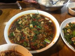 -茅屋大酒店