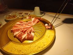 芝士锅底-猪啊牛呀羊啊铜盘烤肉(正大广场店)