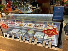 -大中华希尔顿酒店-念自助餐·嗨啤·小龙虾