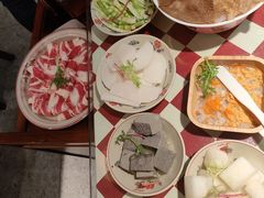 -赵美丽重庆火锅(西安直营总店)