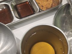 -山野的朋友露营炭火烤肉