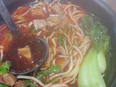 -李先生牛肉面大王(北京站售票厅餐厅)