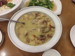 -永記粤菜·五指毛桃花雕鸡煲(九亭店)