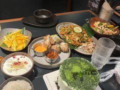 -Ameigo梅果·云贵川bistro(长宁来福士店)