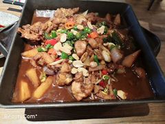 馋嘴牛蛙锅-蜜桃餐厅·江浙融合菜(荟聚购物中心店)