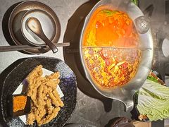 -湊湊火锅·茶憩(杭州湖滨银泰in77店)