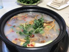 -九寨沟特色牦牛肉汤锅