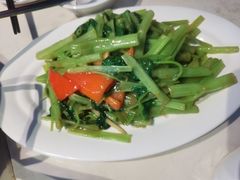 -肥仔文澳门猪骨煲(南京西路店)
