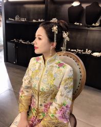 -艾米丽婚纱礼服